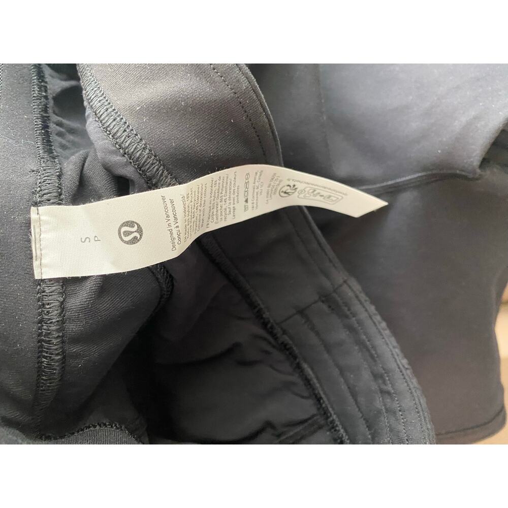 New Lululemon Define Mid-Rise Track Pants, Black Size Small - Picture 4 of 4